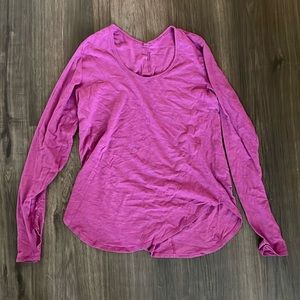 Women’s Lululemon Long sleeve tshirt Size 4
